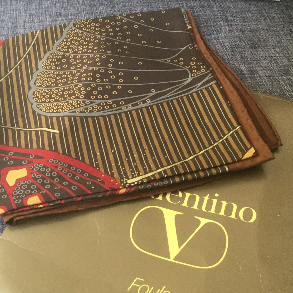 Incredible Vintage Valentino Foulards Silk Butterflies Scarf Original Packaging